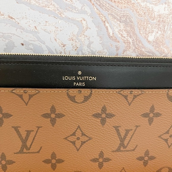 Louis Vuitton Monogram Slim Purse Wallet - Picture 5 of 11